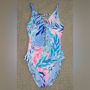 Lilly Pulitzer Isle Lattice One Piece Swimsuit Kaleidoscope Coral, Size 4